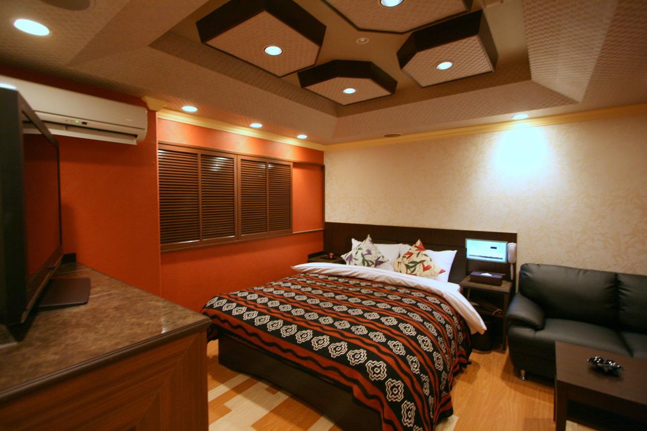 Hotel Celavie Osakajokitazume (Adults Only) Екстер'єр фото